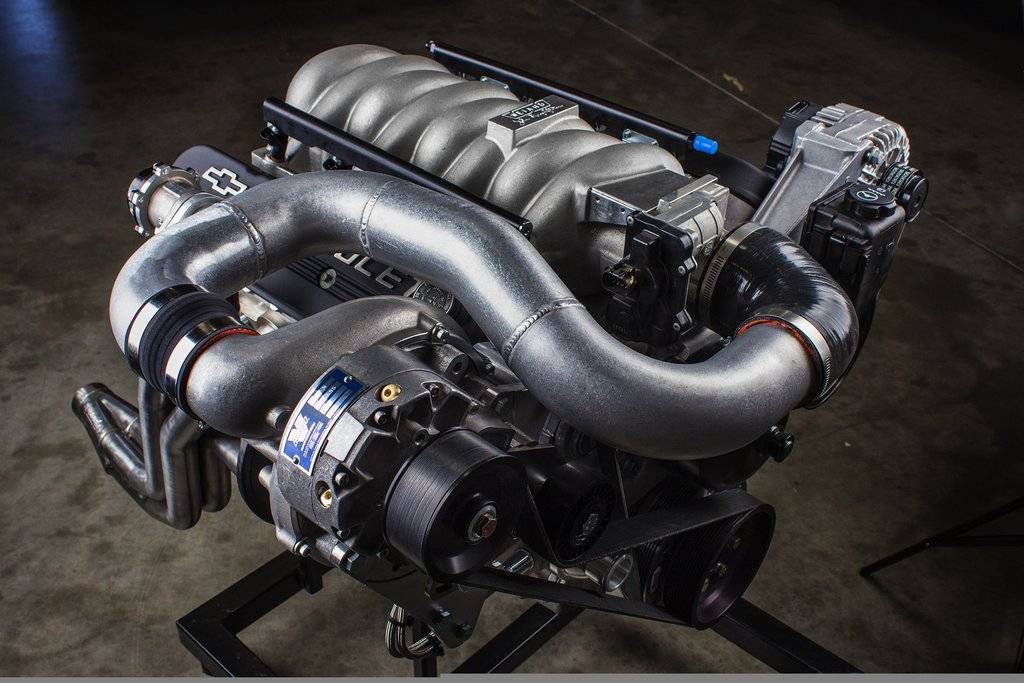 Vortech Superchargers - Chevrolet C5/C6 Corvette FEAD Vortech Supercharger - Satin V-2 Ti LS-Swap Kit Carbureted - Image 1