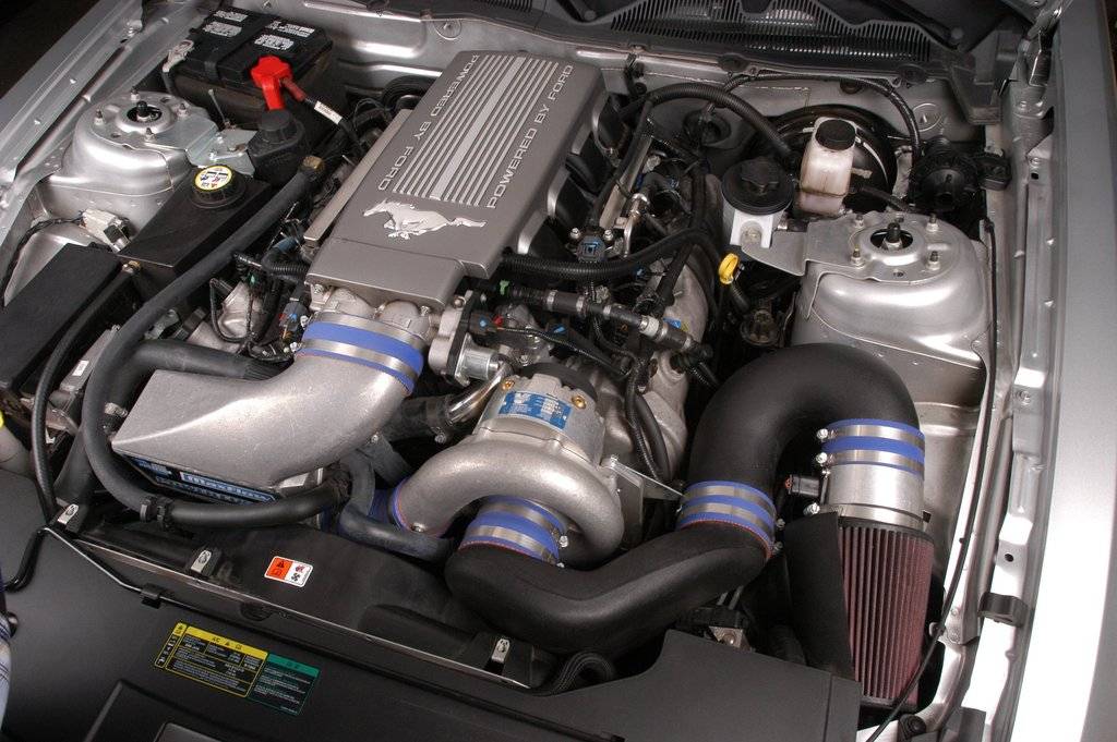 Vortech Superchargers - Ford Mustang GT 4.6 3V 2010 Vortech Intercooled Supercharger - Black V-3 Si Complete Kit - Image 1