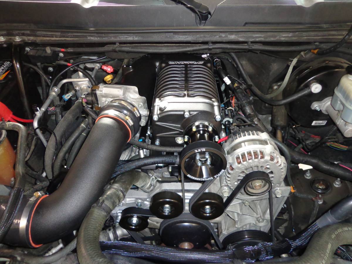 Whipple Superchargers - Whipple GM/GMC/Chevy 2004-2006 6.0L Truck Supercharger Intercooled Complete Kit W140AX 2.3L - Image 1