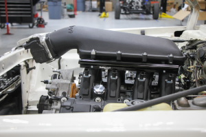 Holley - Holley Hi-Ram Gen III Hemi 105mm Intake Manifold w/ High Flow Fuel Rails - Black - Image 6